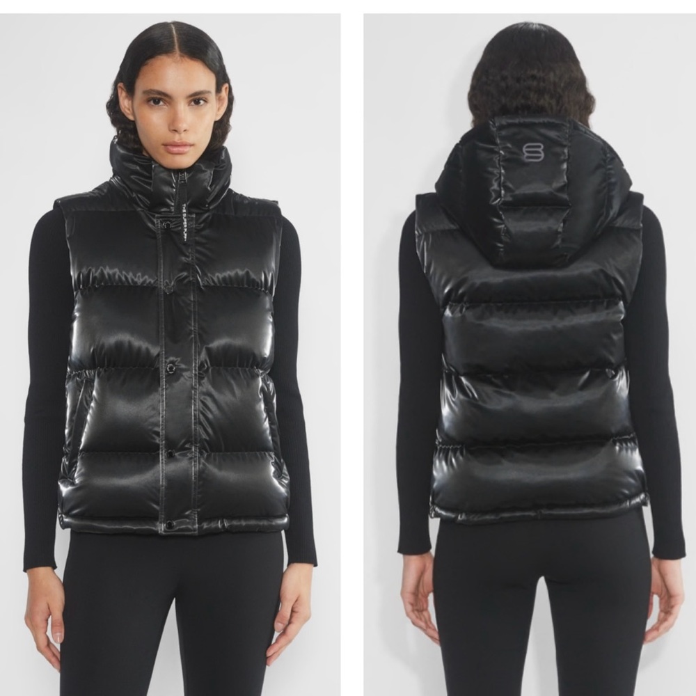 Aritzia The Super Puff Vest in Black Liquid Shine Goose Down Puffer Vest Small - Picture 11 of 11